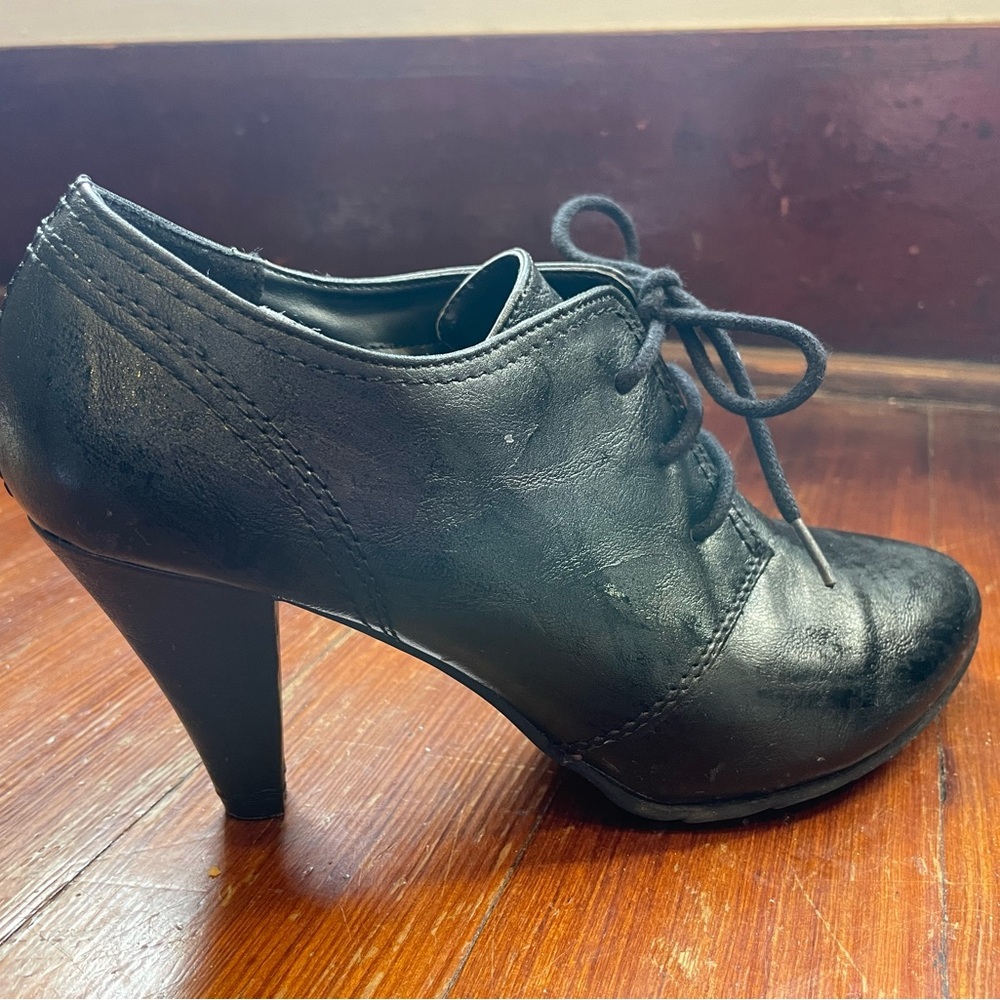 X-Appeal Chapman Booties size 7